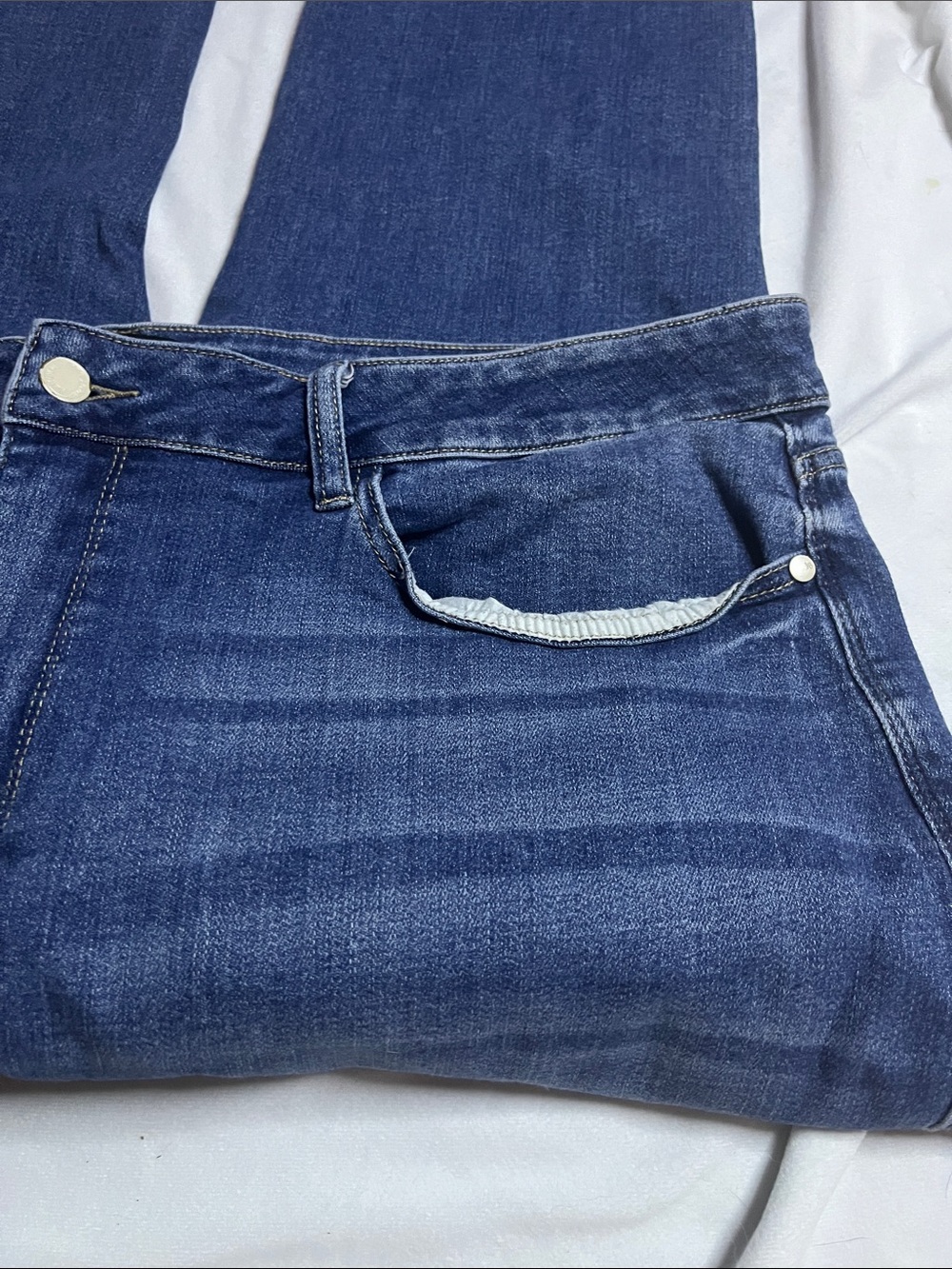 Judy Blue Distressed Skinny Jeans - Picture 7 of 13